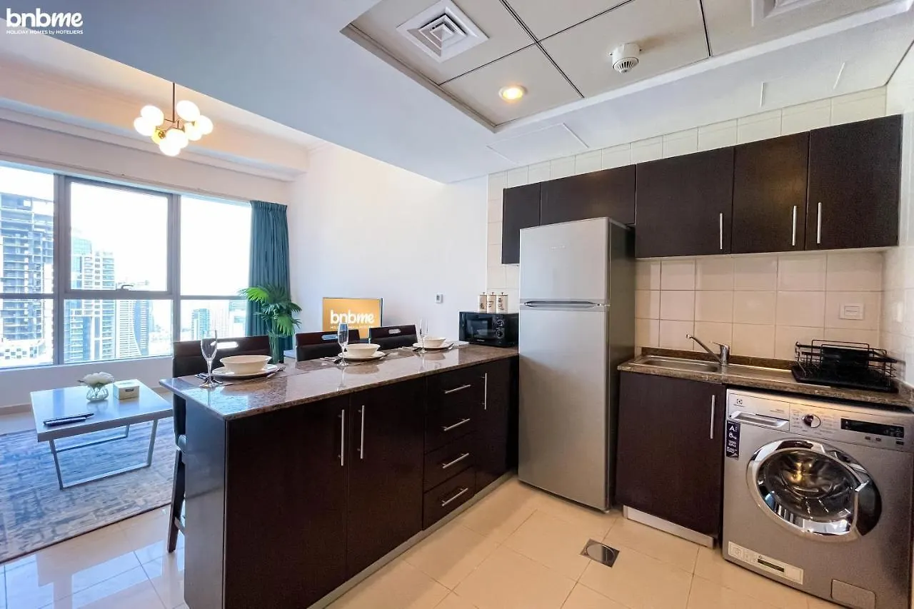 Bnbme - Bay Central Apartment Dubai